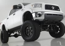 6 Best Lift Kits for Toyota Tundra (2023 Review)